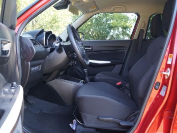 Suzuki Swift 1,2 DualJet SHVS 83 KM 5 MT - Urokliwy