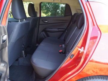 Suzuki Swift 1,2 DualJet SHVS 83 KM 5 MT - Urokliwy