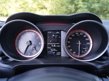Suzuki Swift 1,2 DualJet SHVS 83 KM 5 MT - Urokliwy
