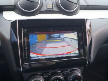 Suzuki Swift 1,2 DualJet SHVS 83 KM 5 MT - Urokliwy