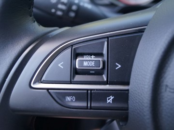 Suzuki Swift 1,2 DualJet SHVS 83 KM 5 MT - Urokliwy