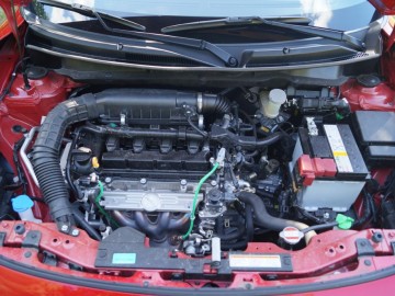 Suzuki Swift 1,2 DualJet SHVS 83 KM 5 MT - Urokliwy
