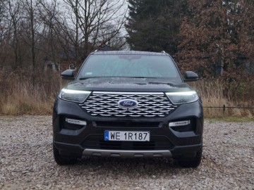 Ford Explorer 3,0 V6 457 KM 10 AT &ndash; Monument na kołach
