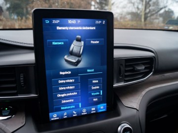 Ford Explorer 3,0 V6 457 KM 10 AT &ndash; Monument na kołach