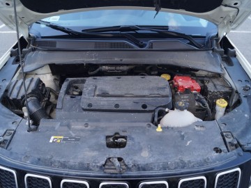 Jeep Compass 1,4 T-MultiAir 170 KM 4x4 9AT - Wszechstronny