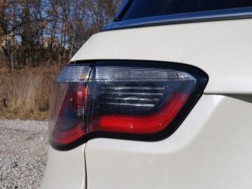 Jeep Compass 1,4 T-MultiAir 170 KM 4x4 9AT - Wszechstronny