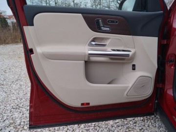 Mercedes Benz GLA 220D 4Matic 8AT &ndash; Na plus