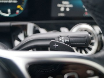 Mercedes Benz GLA 220D 4Matic 8AT &ndash; Na plus