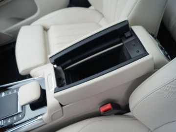 Mercedes Benz GLA 220D 4Matic 8AT &ndash; Na plus