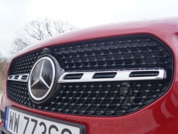 Mercedes Benz GLA 220D 4Matic 8AT &ndash; Na plus