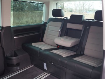 Volkswagen Multivan Highline 6.1 biTDI 199 KM 4Motion DSG &ndash; W komfortowych warunkach &nbsp;