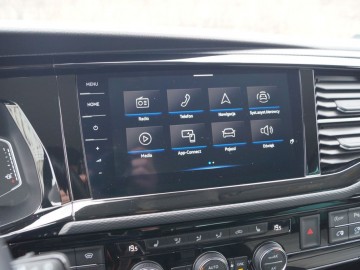 Volkswagen Multivan Highline 6.1 biTDI 199 KM 4Motion DSG &ndash; W komfortowych warunkach &nbsp;
