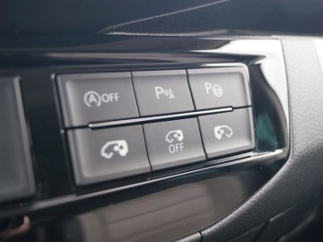 Volkswagen Multivan Highline 6.1 biTDI 199 KM 4Motion DSG &ndash; W komfortowych warunkach &nbsp;