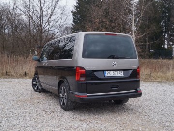 Volkswagen Multivan Highline 6.1 biTDI 199 KM 4Motion DSG &ndash; W komfortowych warunkach &nbsp;