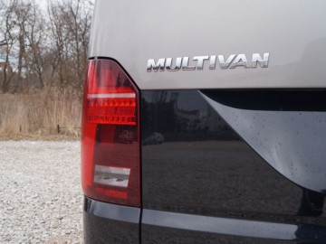 Volkswagen Multivan Highline 6.1 biTDI 199 KM 4Motion DSG &ndash; W komfortowych warunkach &nbsp;