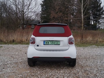 Smart ForTwo Cabrio 17 kWh 83 KM AT &ndash; No ale po co?