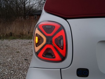 Smart ForTwo Cabrio 17 kWh 83 KM AT &ndash; No ale po co?