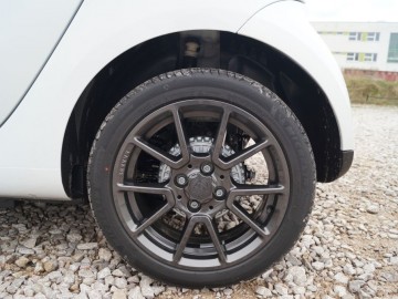 Smart ForTwo Cabrio 17 kWh 83 KM AT &ndash; No ale po co?