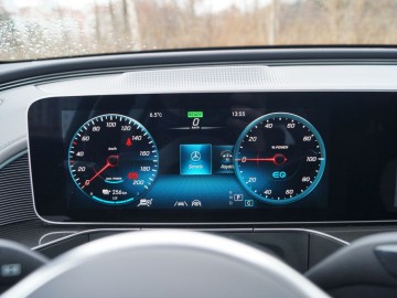 Mercedes Benz EQC 400e 408 KM AT - Elektryk jak nie elektryk