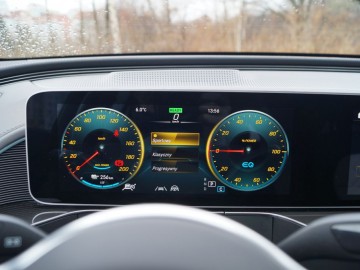 Mercedes Benz EQC 400e 408 KM AT - Elektryk jak nie elektryk