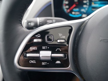 Mercedes Benz EQC 400e 408 KM AT - Elektryk jak nie elektryk