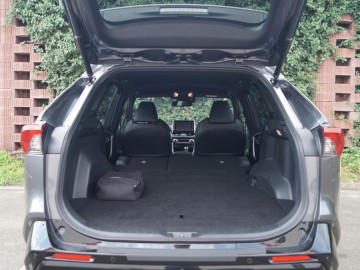 Suzuki Across 2,5 Plug-in hybrid 306 KM AT - Zaskakujący&nbsp;