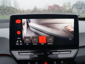 Volkswagen ID3 58 kWh 204 KM &ndash; Z Golfem się nie udało...