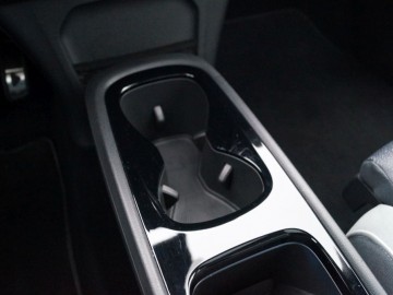 Volkswagen ID3 58 kWh 204 KM &ndash; Z Golfem się nie udało...