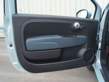 Fiat 500 Hybrid Launch Edition 1,0 70 KM 6MT &ndash; Coś elektrycznego