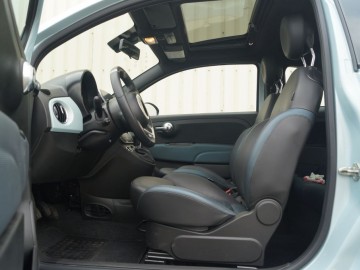 Fiat 500 Hybrid Launch Edition 1,0 70 KM 6MT &ndash; Coś elektrycznego
