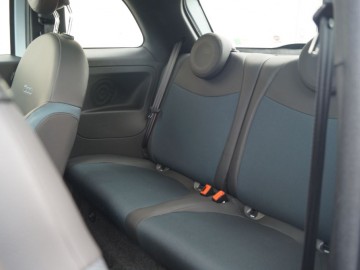 Fiat 500 Hybrid Launch Edition 1,0 70 KM 6MT &ndash; Coś elektrycznego