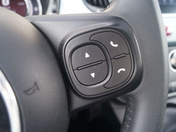Fiat 500 Hybrid Launch Edition 1,0 70 KM 6MT &ndash; Coś elektrycznego