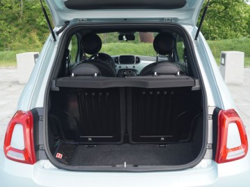 Fiat 500 Hybrid Launch Edition 1,0 70 KM 6MT &ndash; Coś elektrycznego