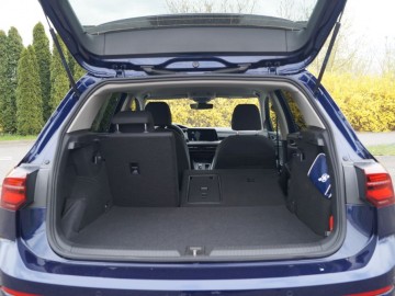VW Golf 1,5 e-TSI EVO mHEV 150 KM A/T - Wszechstronny