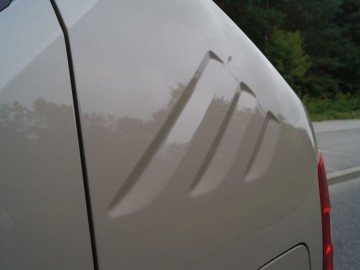 Suzuki Ignis 1,2 Hybrid Dual Jet 83 KM 2WD CVT &ndash; Miejski oryginał