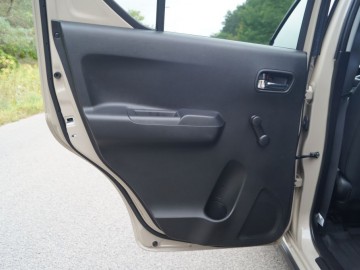 Suzuki Ignis 1,2 Hybrid Dual Jet 83 KM 2WD CVT &ndash; Miejski oryginał
