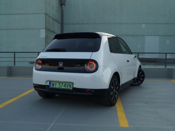 Honda e BEV 154 KM 35,5 kWh AT &ndash; Czy oryginalność wystarczy?&nbsp;