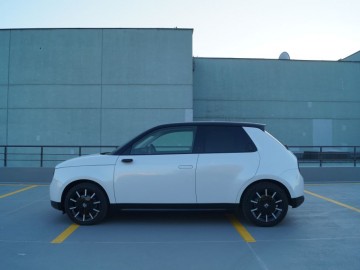 Honda e BEV 154 KM 35,5 kWh AT &ndash; Czy oryginalność wystarczy?&nbsp;