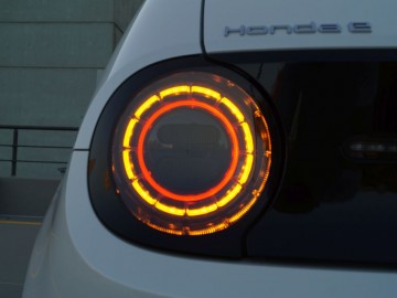 Honda e BEV 154 KM 35,5 kWh AT &ndash; Czy oryginalność wystarczy?&nbsp;