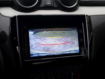 Suzuki Swift 1,2 DualJet SHVS 83 KM CVT &ndash; Czy warto wybrać automat?