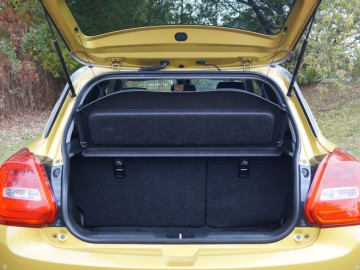Suzuki Swift 1,2 DualJet SHVS 83 KM CVT &ndash; Czy warto wybrać automat?