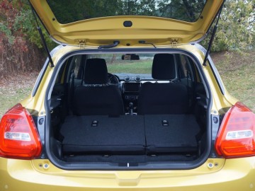 Suzuki Swift 1,2 DualJet SHVS 83 KM CVT &ndash; Czy warto wybrać automat?