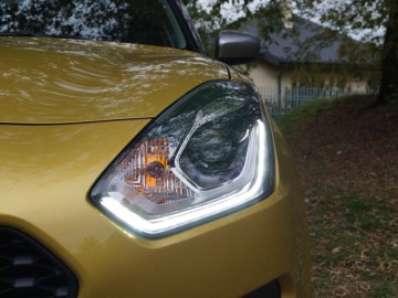 Suzuki Swift 1,2 DualJet SHVS 83 KM CVT &ndash; Czy warto wybrać automat?