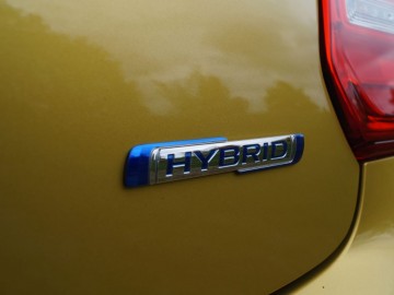 Suzuki Swift 1,2 DualJet SHVS 83 KM CVT &ndash; Czy warto wybrać automat?