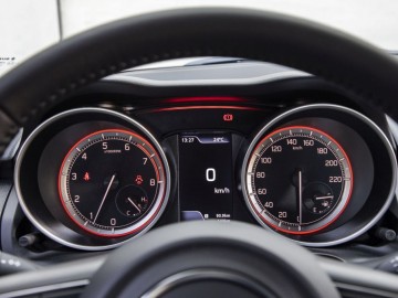 Suzuki Swift 1,2 DualJet SHVS 83 KM 5 MT &ndash; Miejskie rozwiązanie