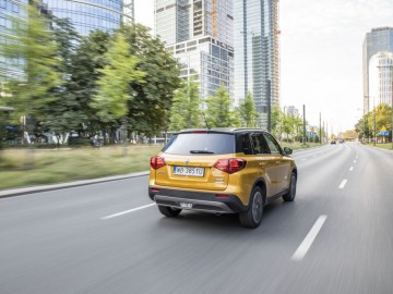 Suzuki Vitara 1,4 BoosterJet AllGrip Hybrid 140 KM AWD M/T - Niepozorny