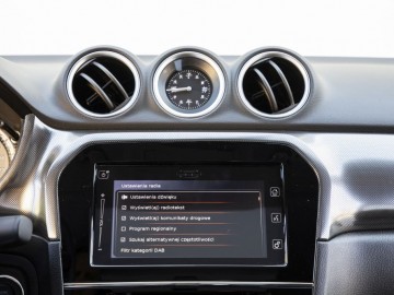 Suzuki Vitara 1,4 BoosterJet AllGrip Hybrid 140 KM AWD M/T - Niepozorny