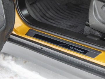 Suzuki Vitara 1,4 BoosterJet AllGrip Hybrid 140 KM AWD M/T - Niepozorny