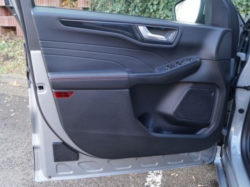 Ford Kuga ST-Line 2,5 Plug-In Hybrid 225 KM e-CVT &ndash; Udane połączenie