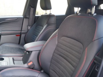 Ford Kuga ST-Line 2,5 Plug-In Hybrid 225 KM e-CVT &ndash; Udane połączenie